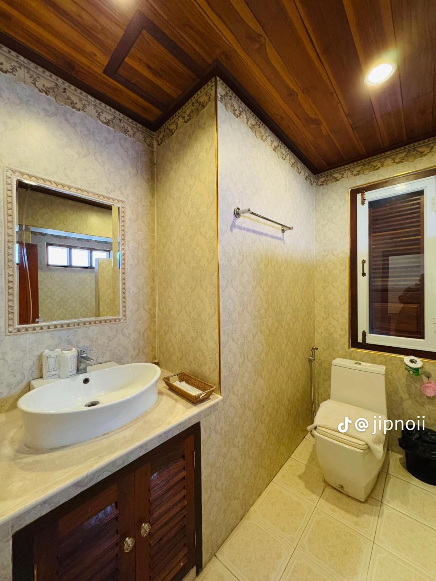 Villa Ang Thong Luang Prabang Exterior photo